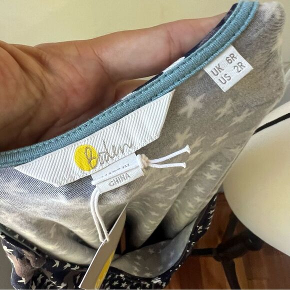 NWT BODEN Navy/Miriam Bird and Star Print Jersey Bell Sleeve Dress Size 2 - Picture 5 of 6